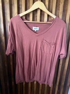 MATE THE LABEL V neck Pullover Tencel Blend Pocket Tee. Size S